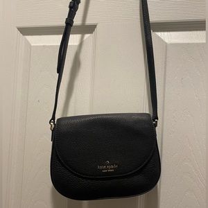 Kate Spade LEILA MINI FLAP CROSSBODY
Color: BLACK
Like New